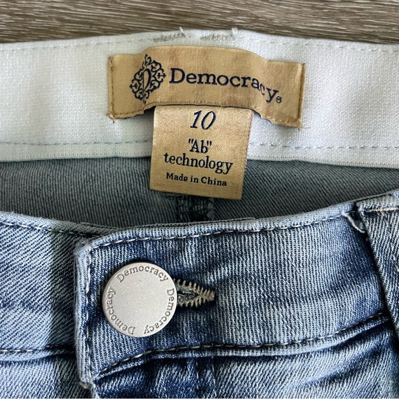 DEMOCRACY Ab Tech High Rise Slim Straight Jeans With Frayed Hem Size 10 - Picture 8 of 9